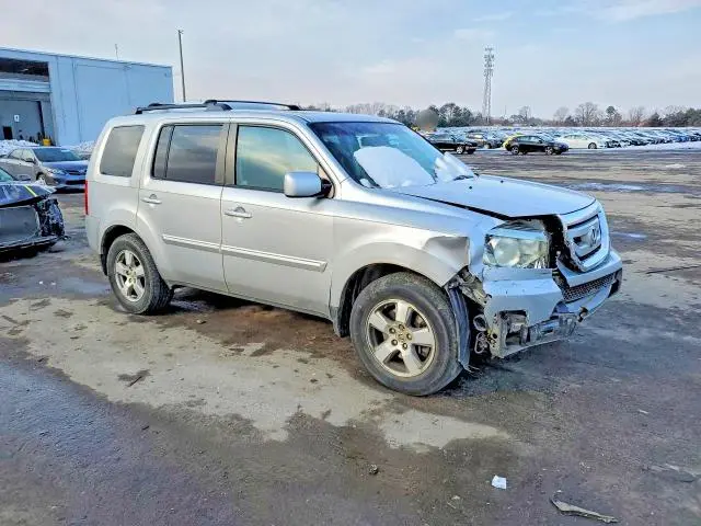 2011 HONDA PILOT EXL  