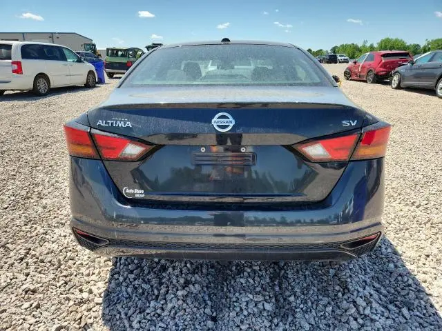 2022 NISSAN ALTIMA SV  
