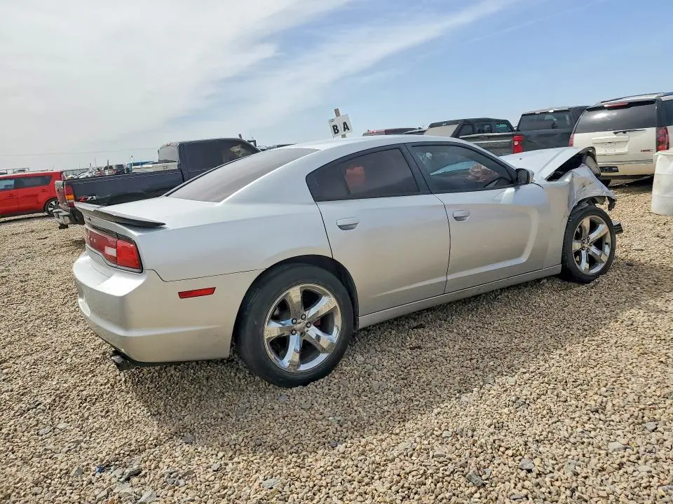 2012 DODGE CHARGER SE  