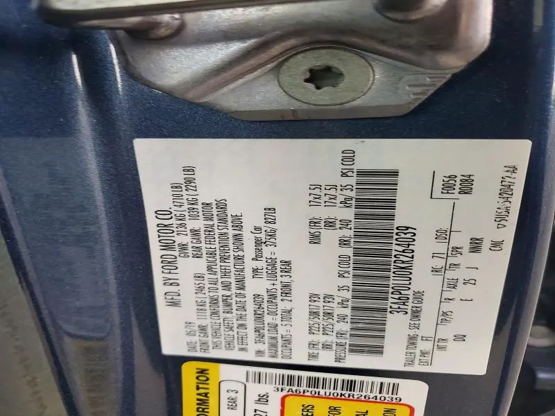 2019 FORD FUSION SE  