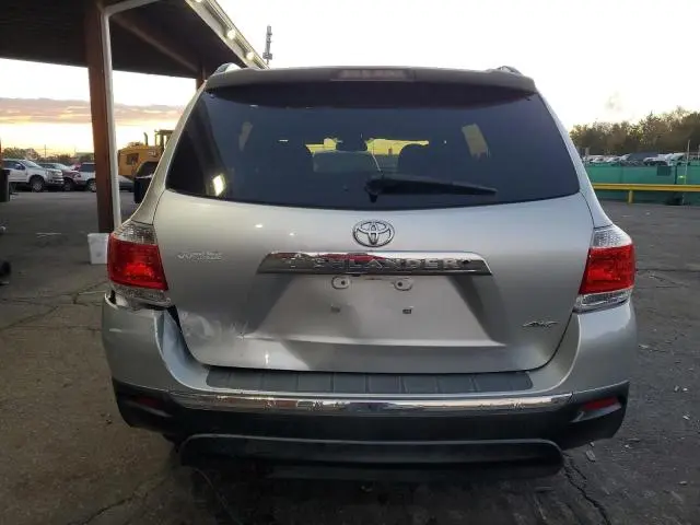 2011 TOYOTA HIGHLANDER BASE  
