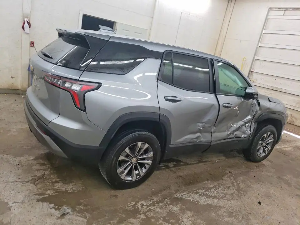 2025 CHEVROLET EQUINOX LT  