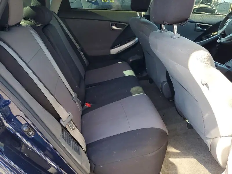 2013 TOYOTA PRIUS TWO  