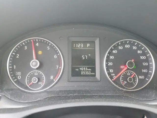 2010 VOLKSWAGEN JETTA SE  