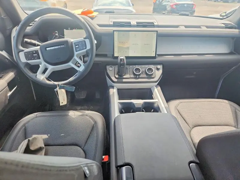 2025 LAND ROVER DEFENDER 110 S  