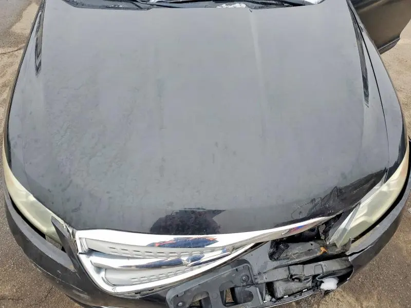 2010 FORD TAURUS LIMITED  