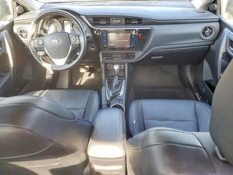 2019 TOYOTA COROLLA XSE  