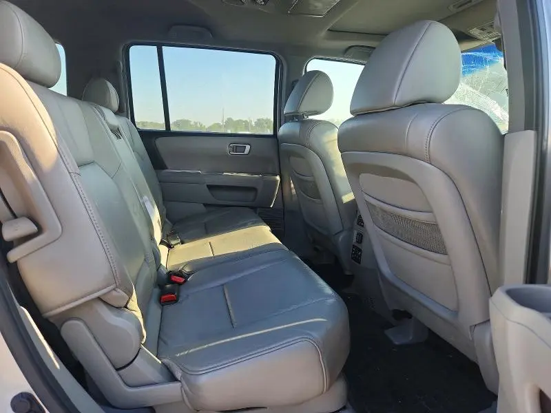 2010 HONDA PILOT EXL  