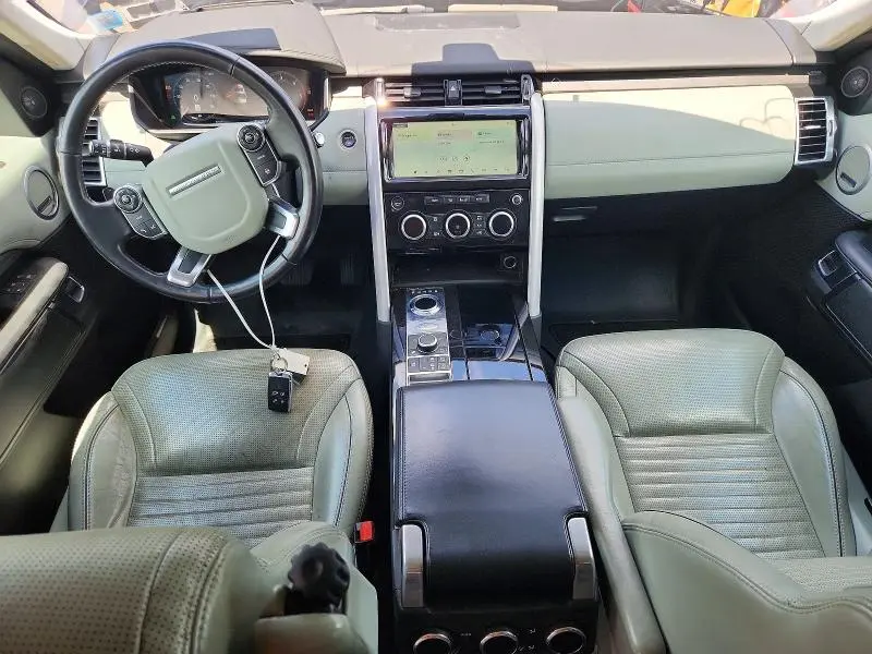 2018 LAND ROVER DISCOVERY HSE LUXURY  