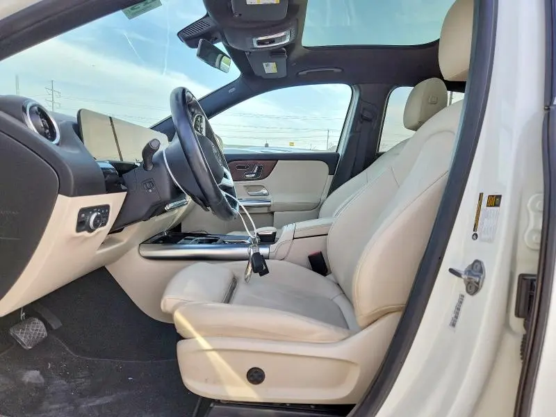 2023 MERCEDES-BENZ GLA 250 4MATIC  