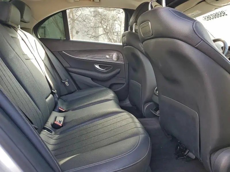 2018 MERCEDES-BENZ E 300  