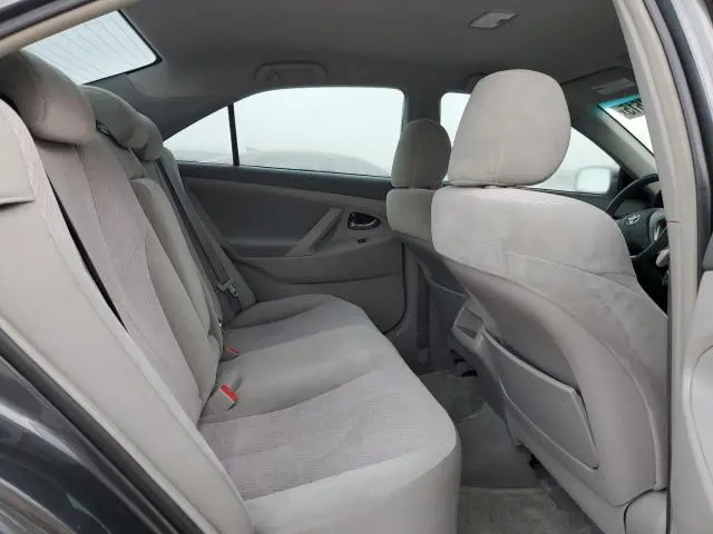 2010 TOYOTA CAMRY BASE  