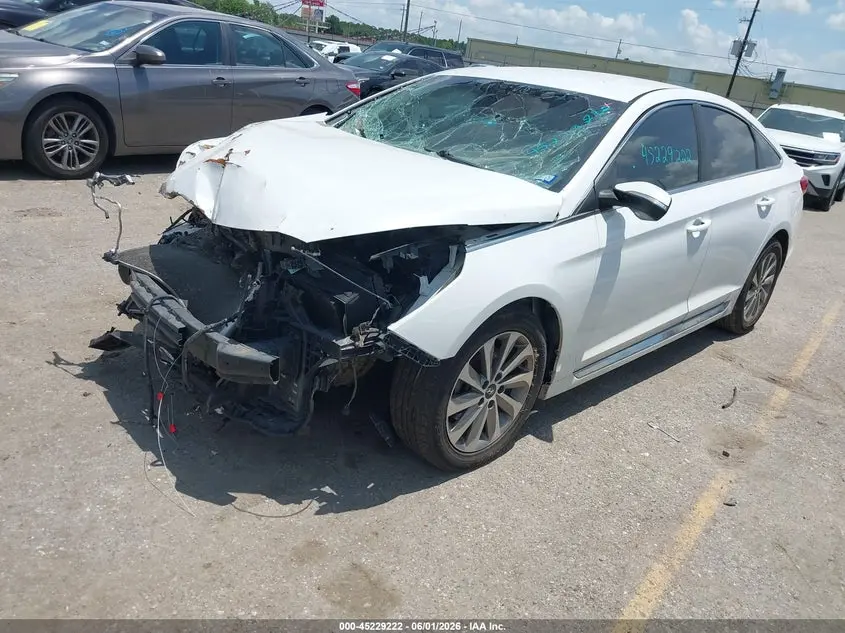 2015 HYUNDAI SONATA SPORT