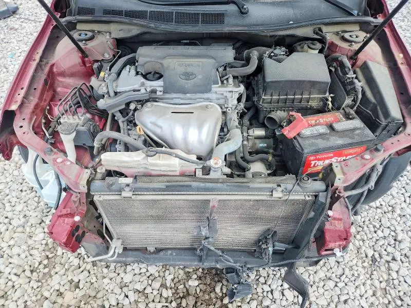 2017 TOYOTA CAMRY SE  