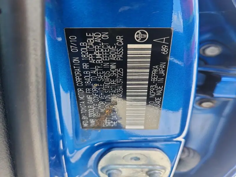 2010 TOYOTA YARIS BASE  