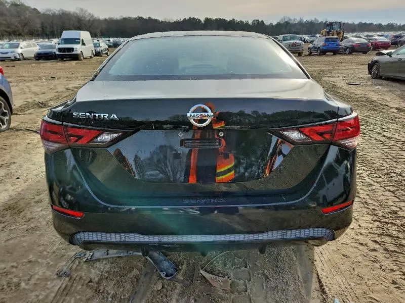 2022 NISSAN SENTRA S  