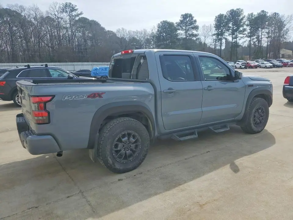 2023 NISSAN FRONTIER S  