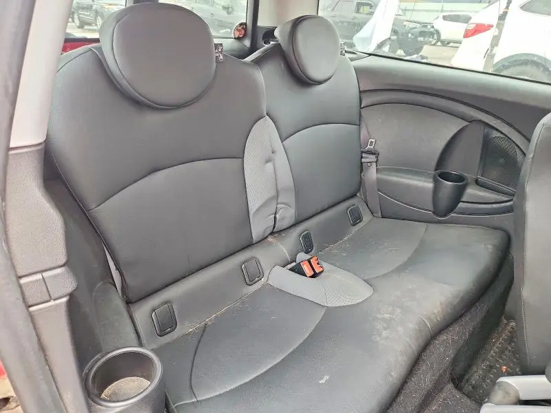 2010 MINI COOPER CLUBMAN  