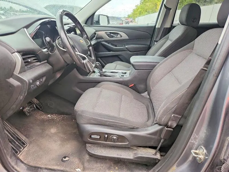 2020 CHEVROLET TRAVERSE LT  