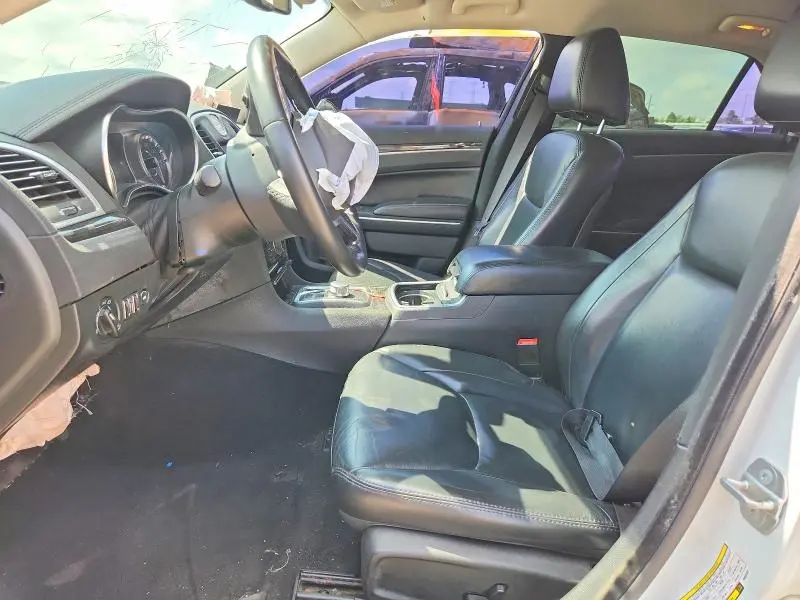 2015 CHRYSLER 300 LIMITED  