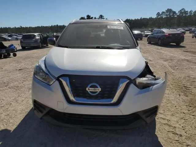 2019 NISSAN KICKS S  
