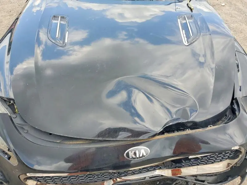 2018 KIA STINGER GT1  