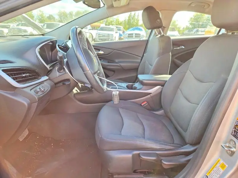 2017 CHEVROLET VOLT LT  