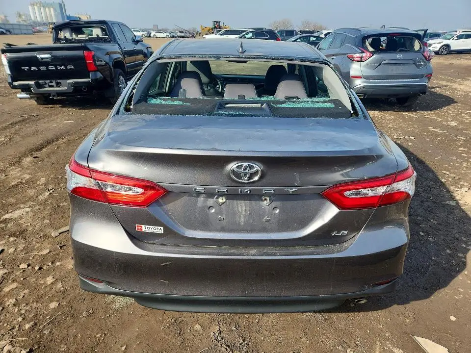 2019 TOYOTA CAMRY LE  