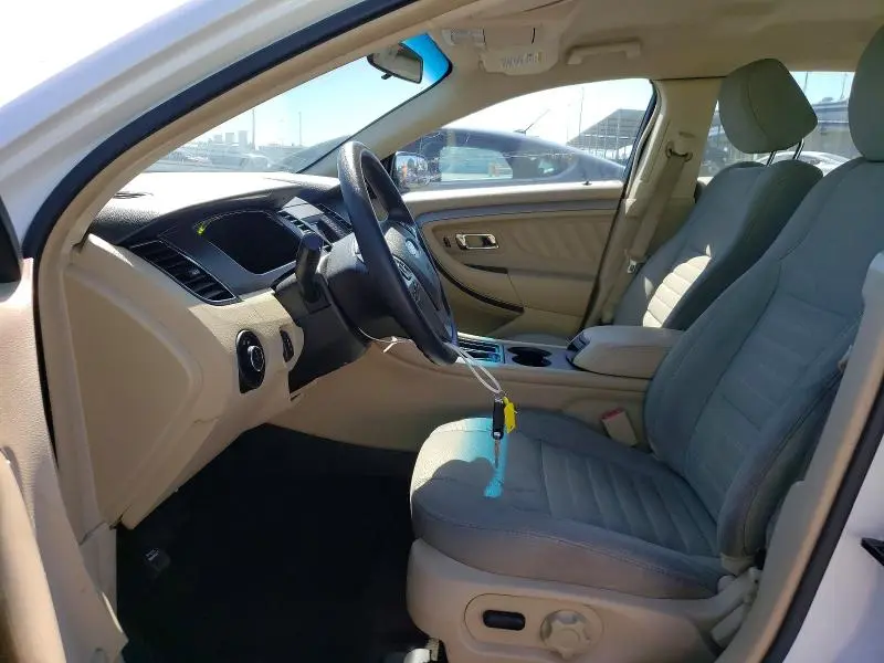 2013 FORD TAURUS SE  