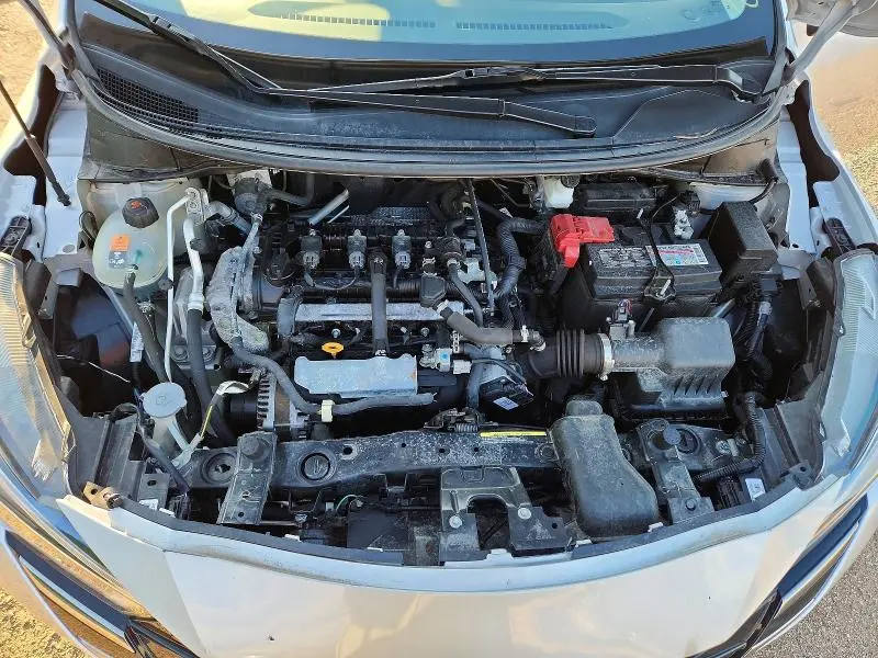 2024 NISSAN VERSA SR  