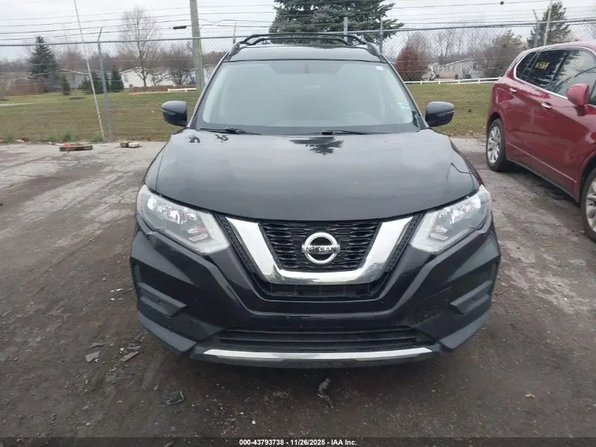 2017 NISSAN ROGUE SV