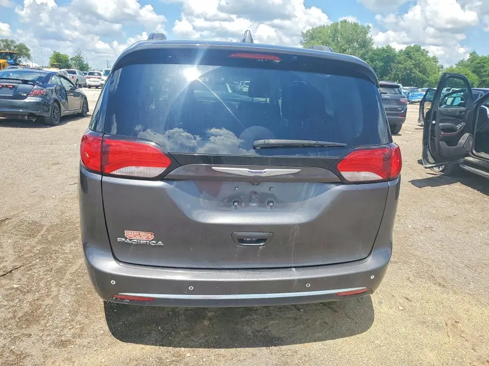 2019 CHRYSLER PACIFICA   