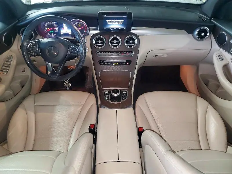 2018 MERCEDES-BENZ GLC 300 4MATIC  