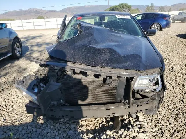 2016 CHRYSLER 300 LIMITED  