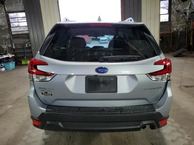 2023 SUBARU FORESTER PREMIUM  