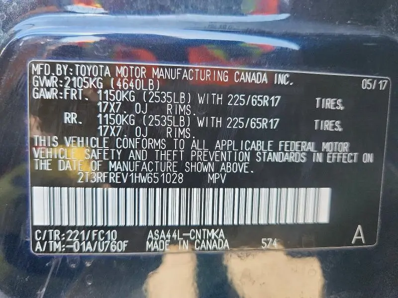 2017 TOYOTA RAV4 XLE  