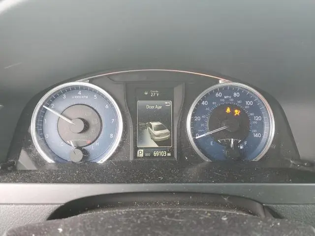 2017 TOYOTA CAMRY LE