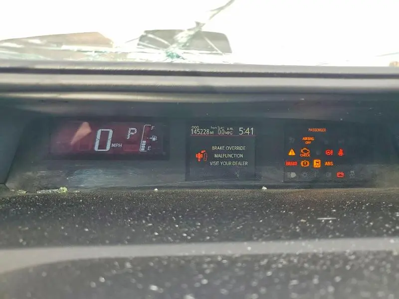 2015 TOYOTA PRIUS C THREE  