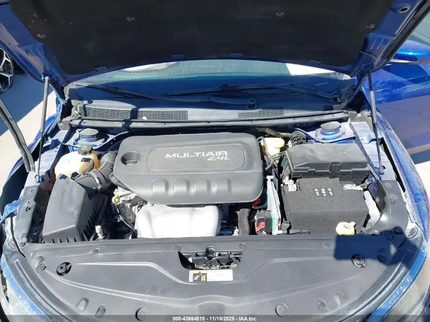 2016 CHRYSLER 200 LIMITED PLATINUM