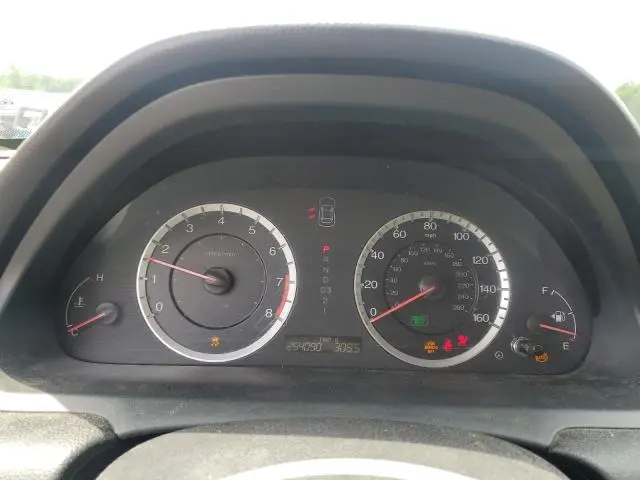 2011 HONDA ACCORD LXP  