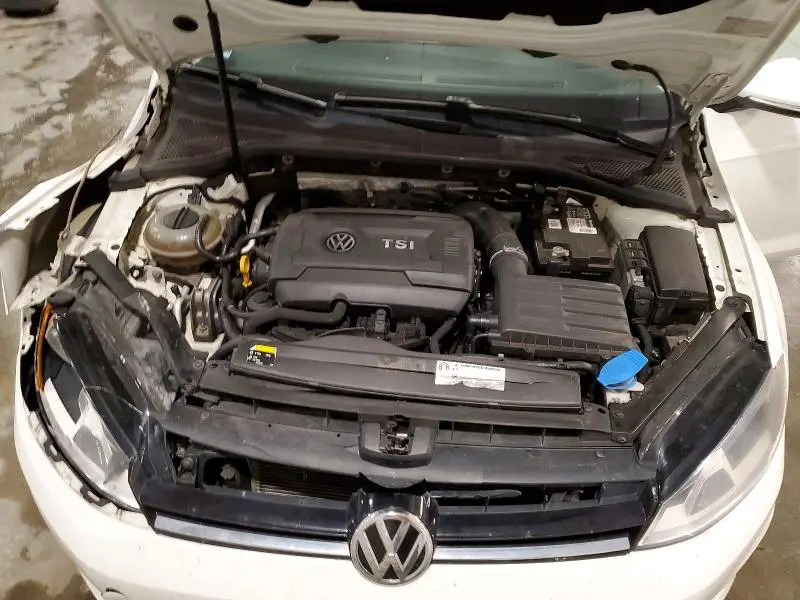 2015 VOLKSWAGEN GOLF   