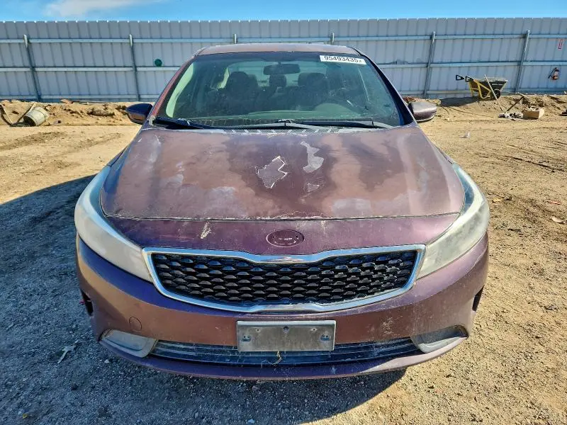 2017 KIA FORTE LX  