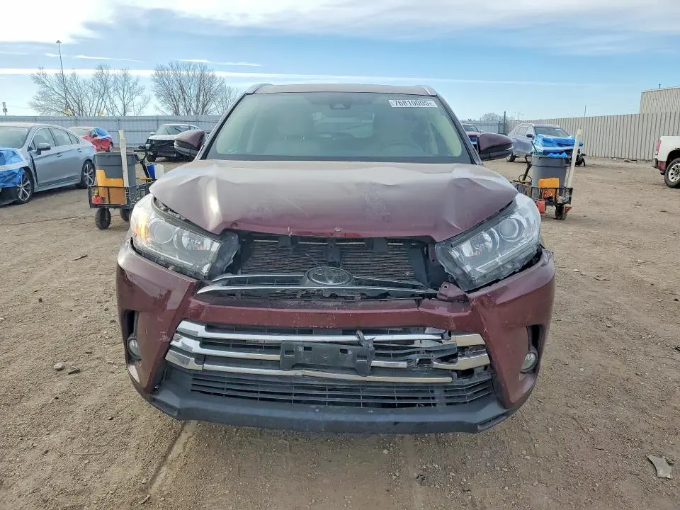 2018 TOYOTA HIGHLANDER LIMITED  