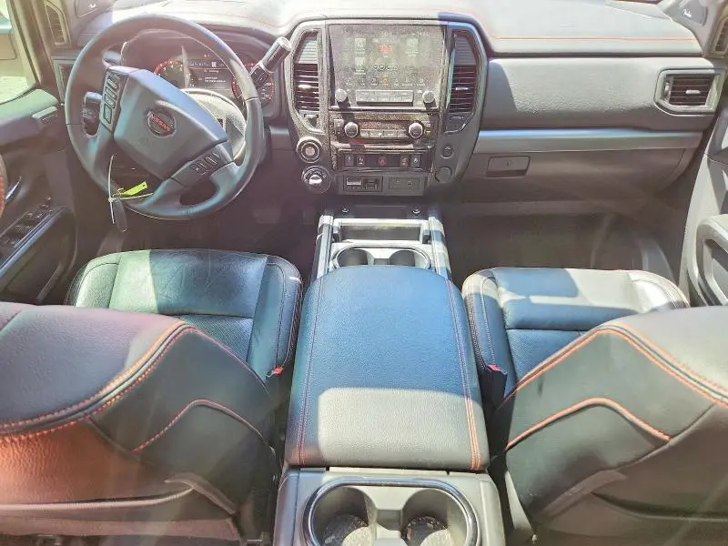 2021 NISSAN TITAN PRO-4X  