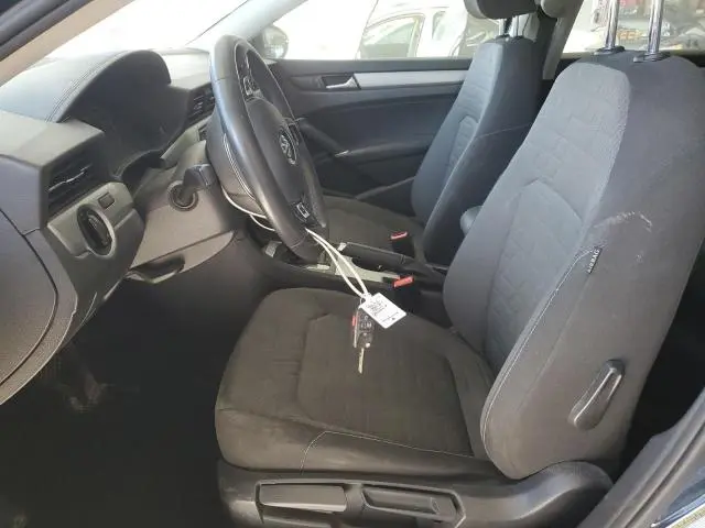 2021 VOLKSWAGEN PASSAT S  