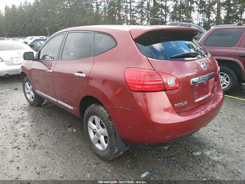 2013 NISSAN ROGUE S
