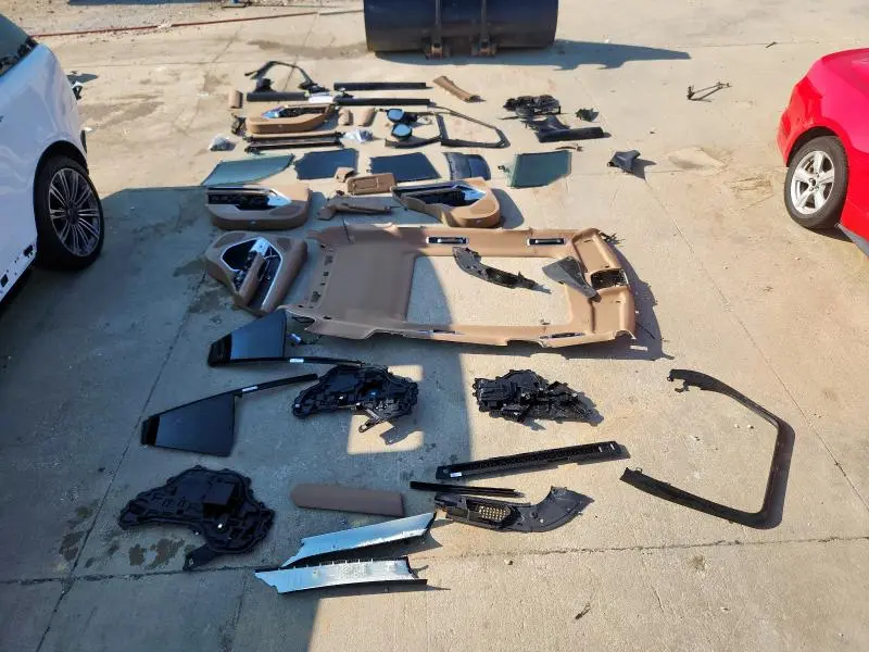 2024 LAND ROVER RANGE ROVER SE  