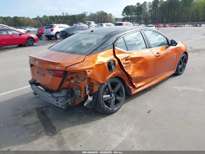 2021 NISSAN SENTRA SR XTRONIC CVT