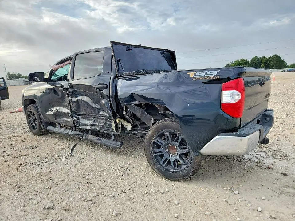 2021 TOYOTA TUNDRA CREWMAX SR5  