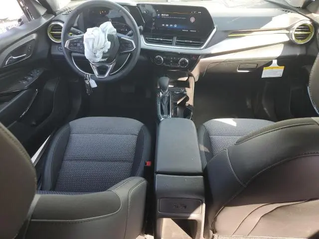 2025 CHEVROLET TRAX 1LT  